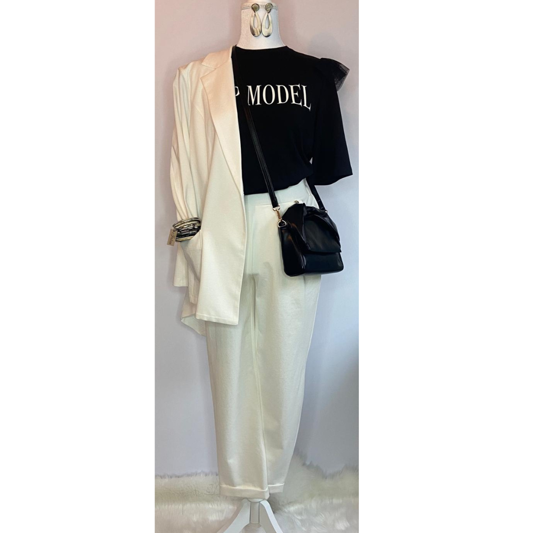 T-shirt Top Model Mironce – Trendy Basic met Speelse Ruffels