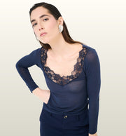 Semitransparante Basic Top met V-hals en Kant | Kikisix