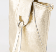Kendra – Classic Grain Crossbody Tas – Goud