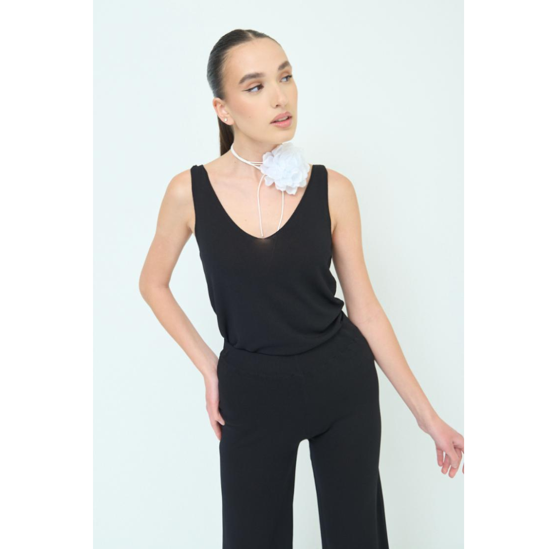 Cropped Rib Top – Trendy & Vrouwelijk | Kikisix