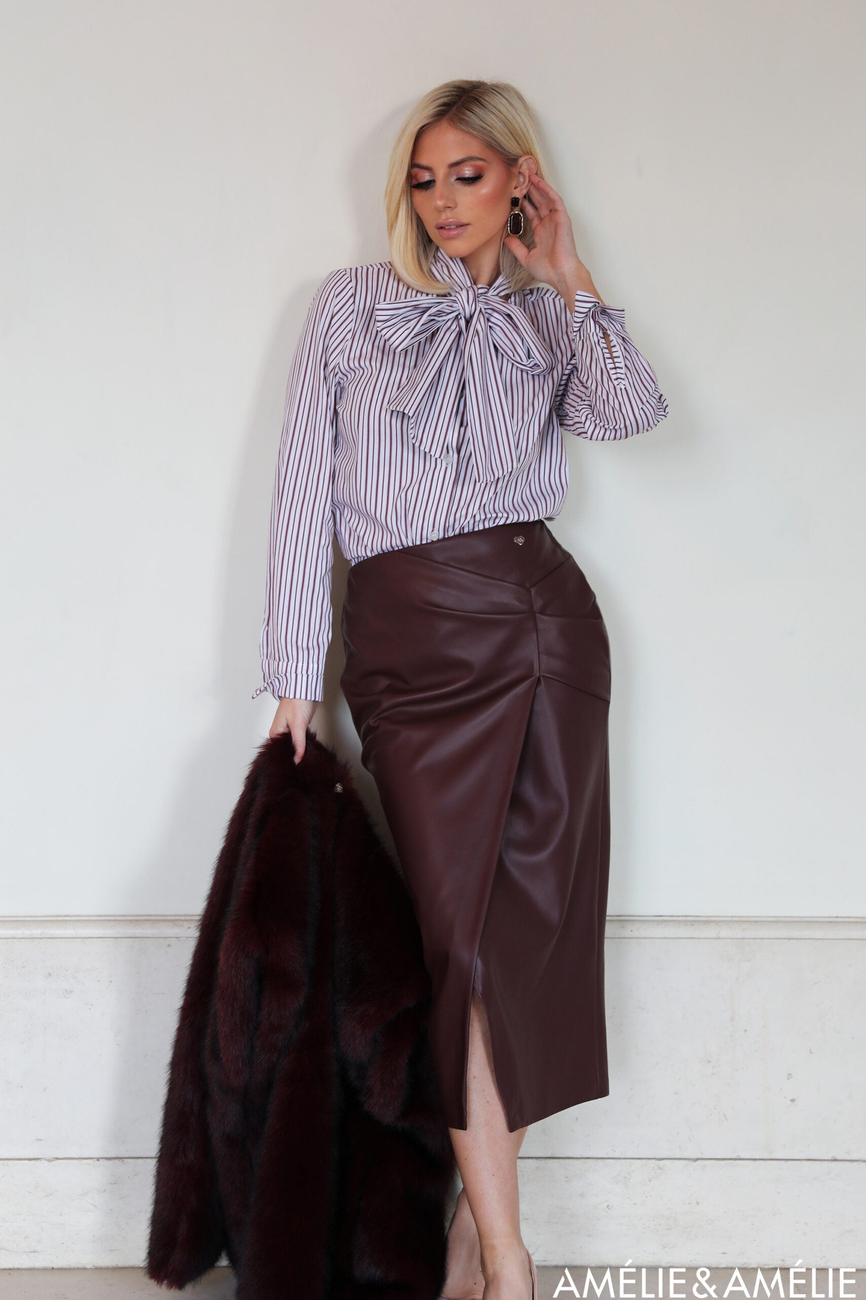 Elegant Lerenlook Rok Malmo – Amélie Amélie in Zwart & Bordeaux image 0