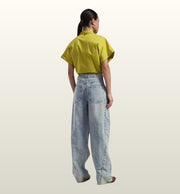 Korte katoenen blouse met wijde mouwen in helder groen – Dixie